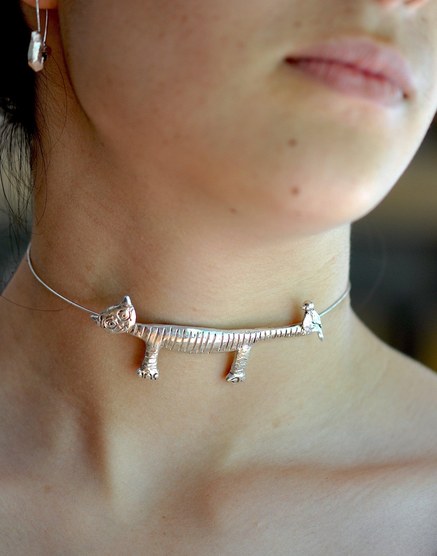 Cute Cat Design Choker Necklace In Sterling Silver