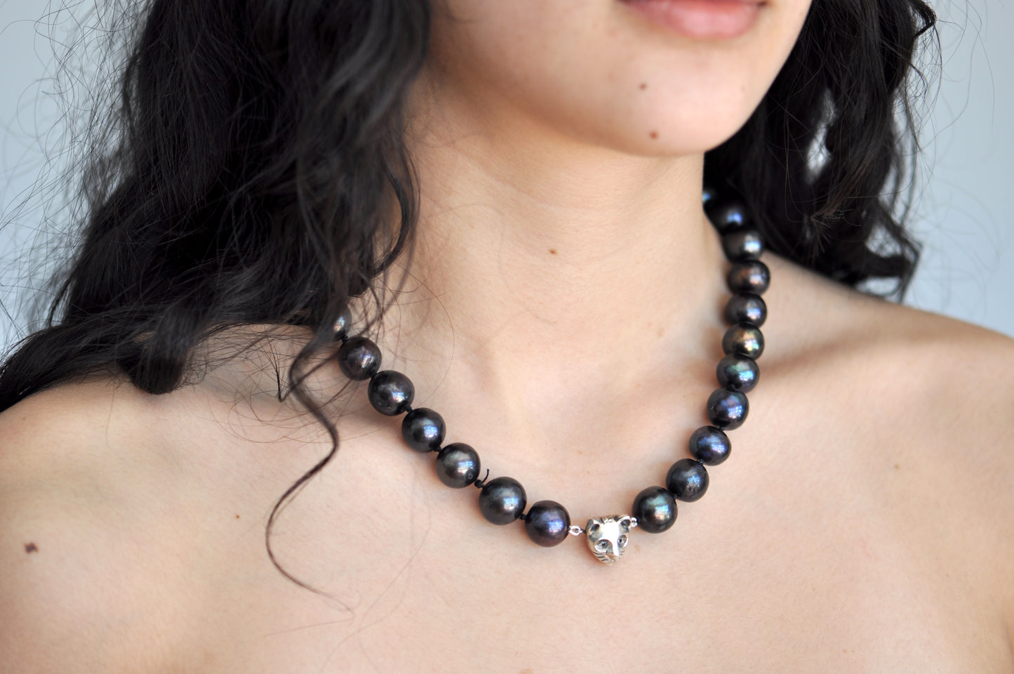 Handmade Cat Charm Black Pearl Necklace